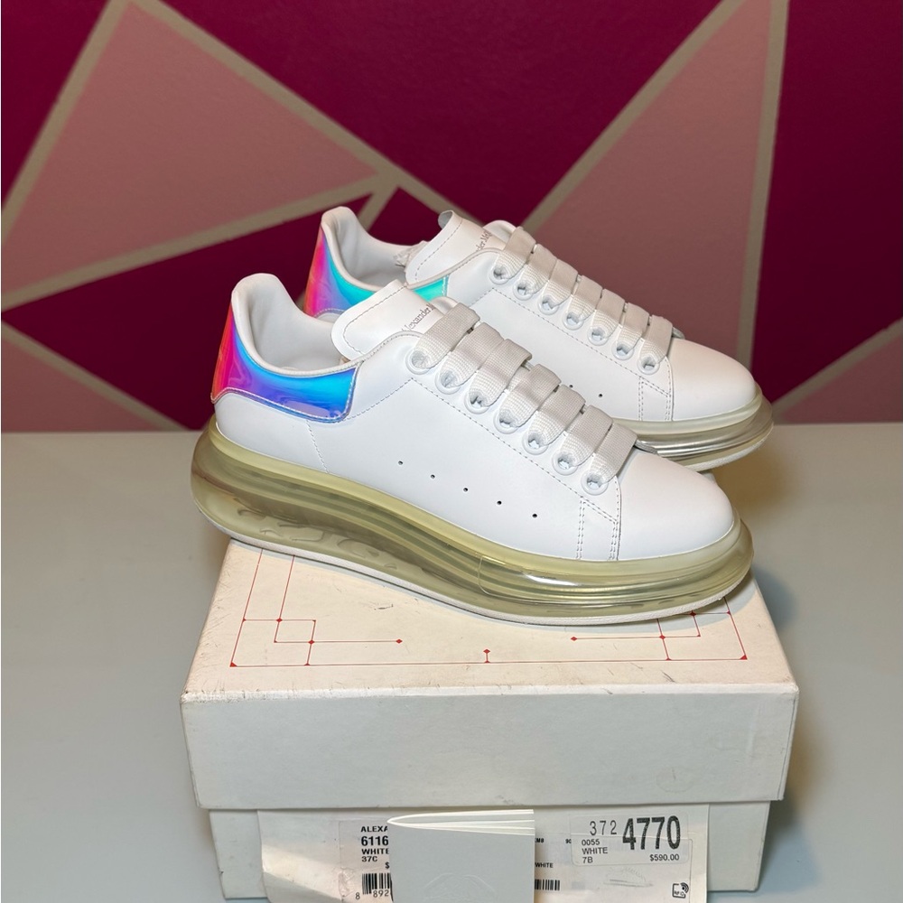 Alexander McQueen Women Oversized Sneakers - White and Iridescent - Picture 4 of 4